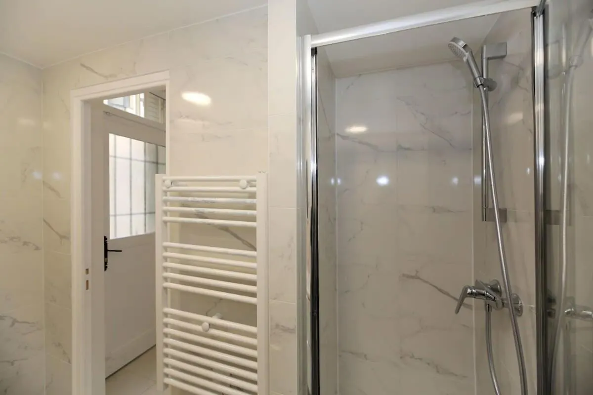 Appartement Cosy Et Bien Situe Paris 20 - 2P France